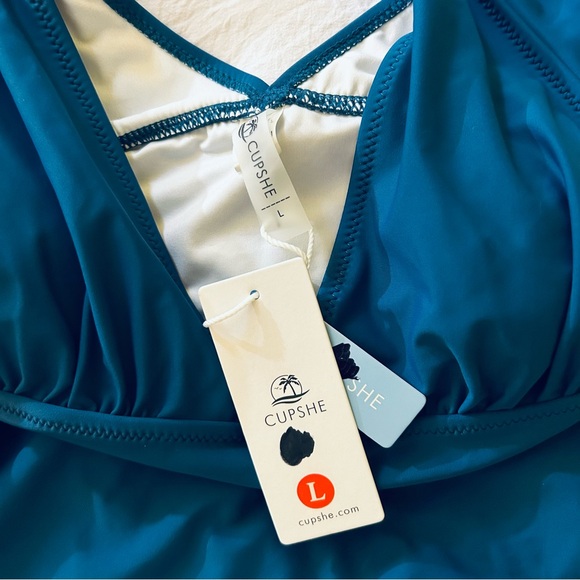 CUPSHE RUFFLE ONE PIECE SWIM - Picture 7 of 7